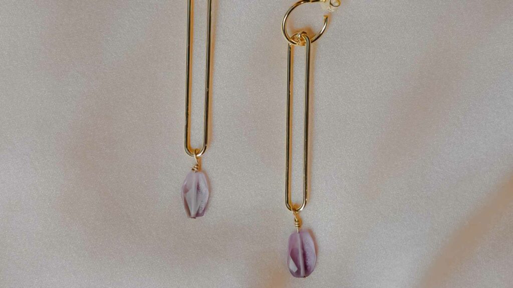 boucles d'oreilles pendantes