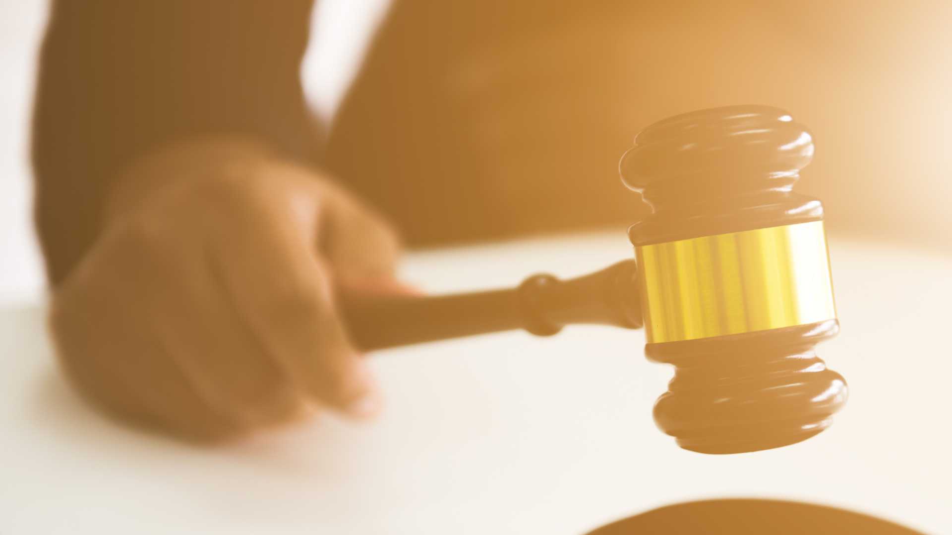 Déroulement des ventes aux enchères de bijoux