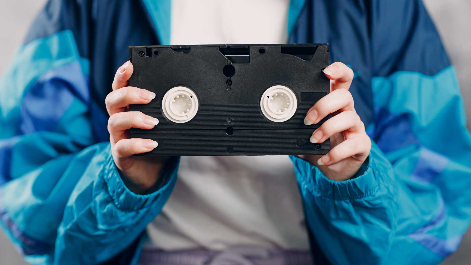 Le retour en force des années 90 dans la mode actuelle